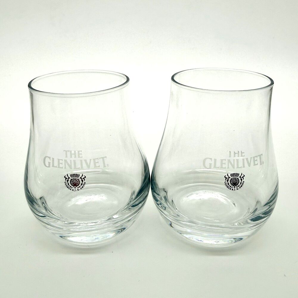 The GLENLIVET Scotch Whiskey Set of 2 Tulip Snifter Tasting Glasses 8 oz - READ